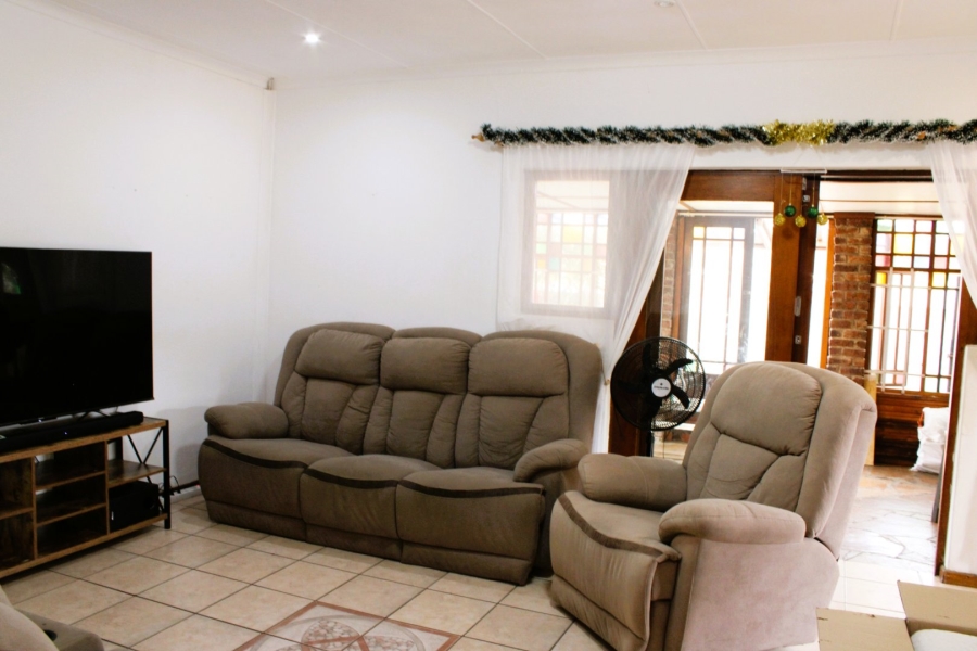 To Let 3 Bedroom Property for Rent in Gonubie Eastern Cape